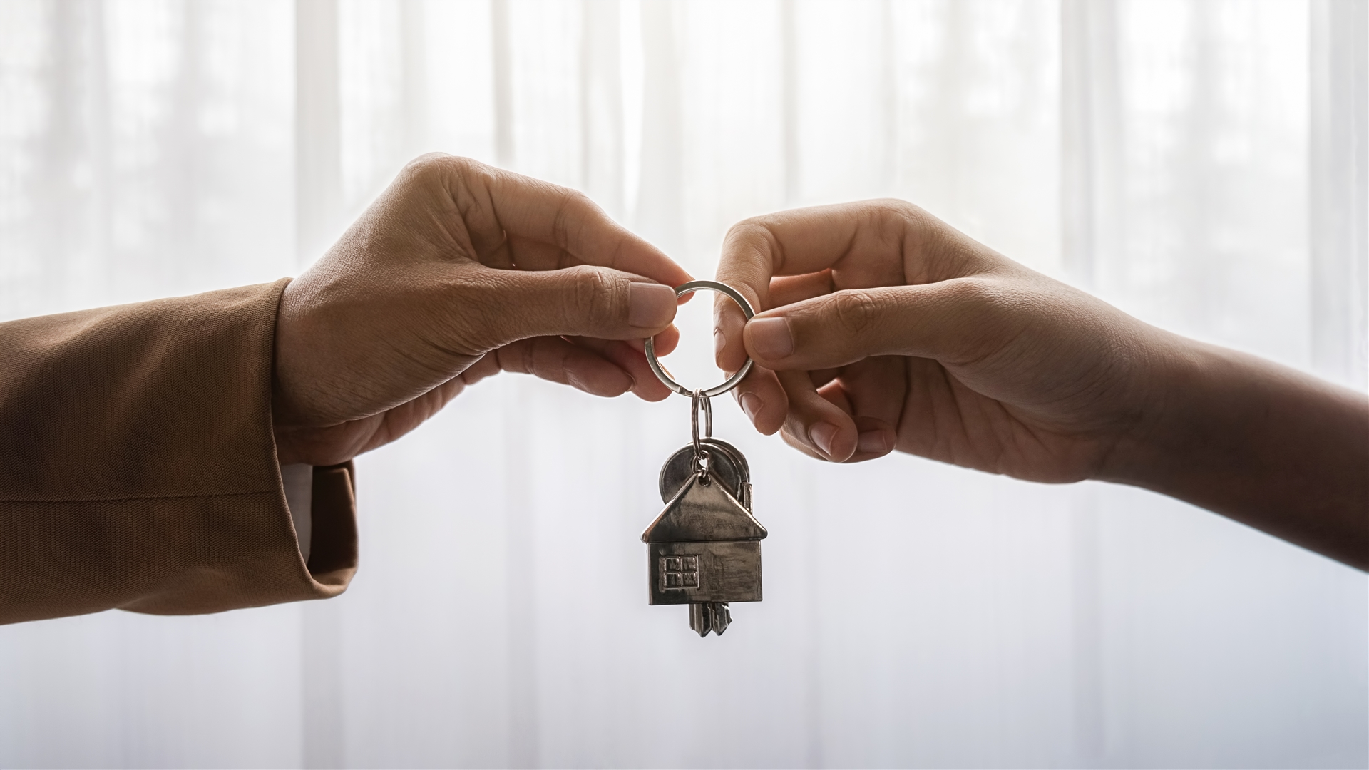 Comprar casa em casal: o que deve saber antes de avançar